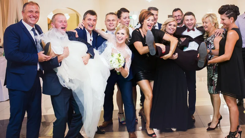 Bramkarze się żenią.